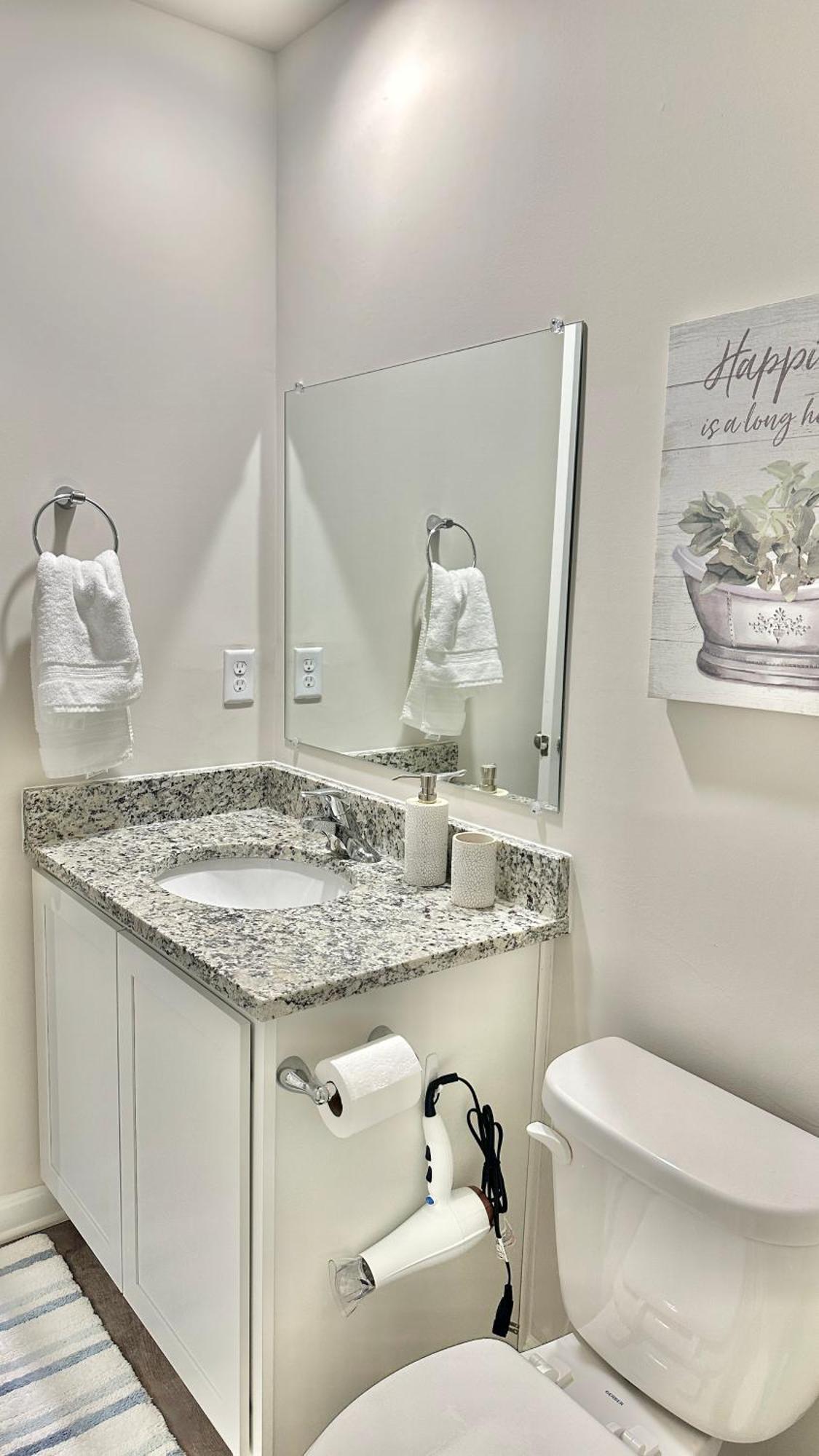 Caverns New Townhome With 3 Bedrooms With 1500sqft *